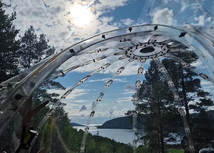 Glassigloo Med Panoramautsikt - Nordlys Og Stjernehimmel - Fosen Lyxtält Husby