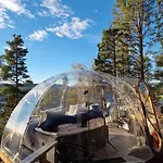 ラグジュアリーテント Glassigloo Med Panoramautsikt - Nordlys Og Stjernehimmel - Fosen *